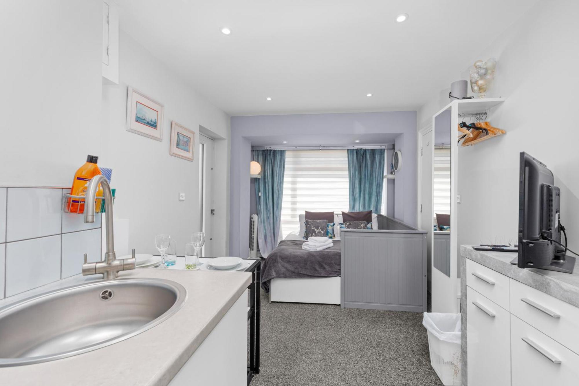Rottingdean Boutique Studio Apartment By The Sea Brighton Екстериор снимка