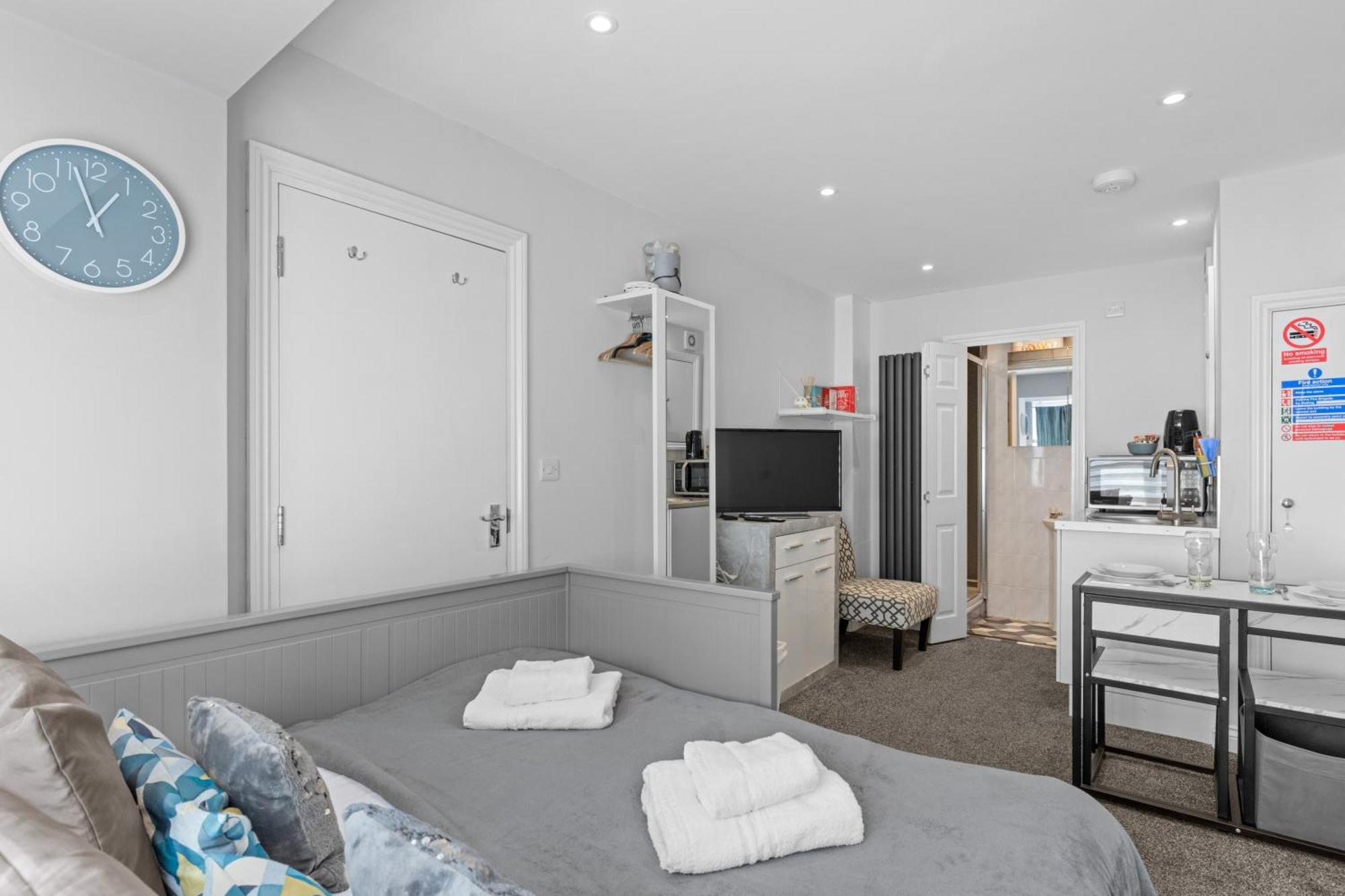 Rottingdean Boutique Studio Apartment By The Sea Brighton Екстериор снимка